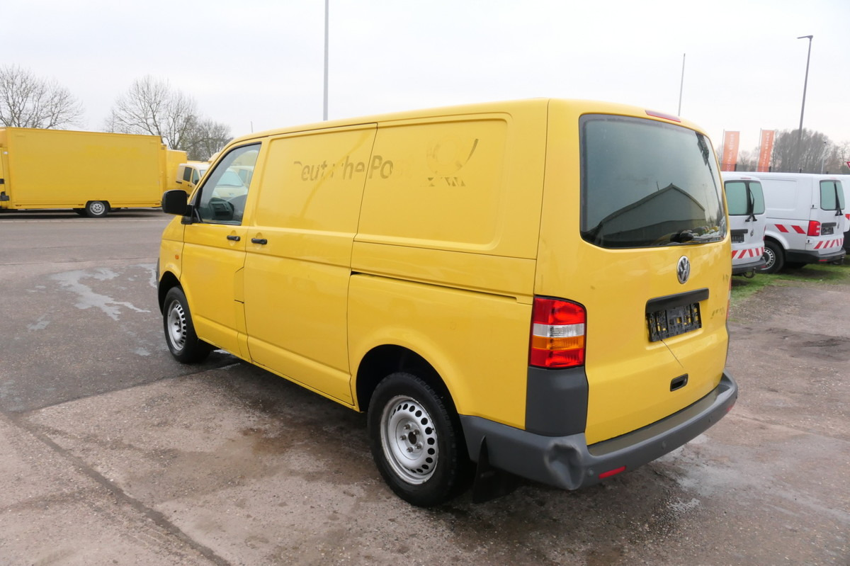 VW T5 Transporter 1.9 TDI PARKTRONIK 2xSCHIEBETÜR - Mali kombi: slika 5 VW T5 Transporter 1.9 TDI PARKTRONIK 2xSCHIEBETÜR - Mali kombi: slika 5