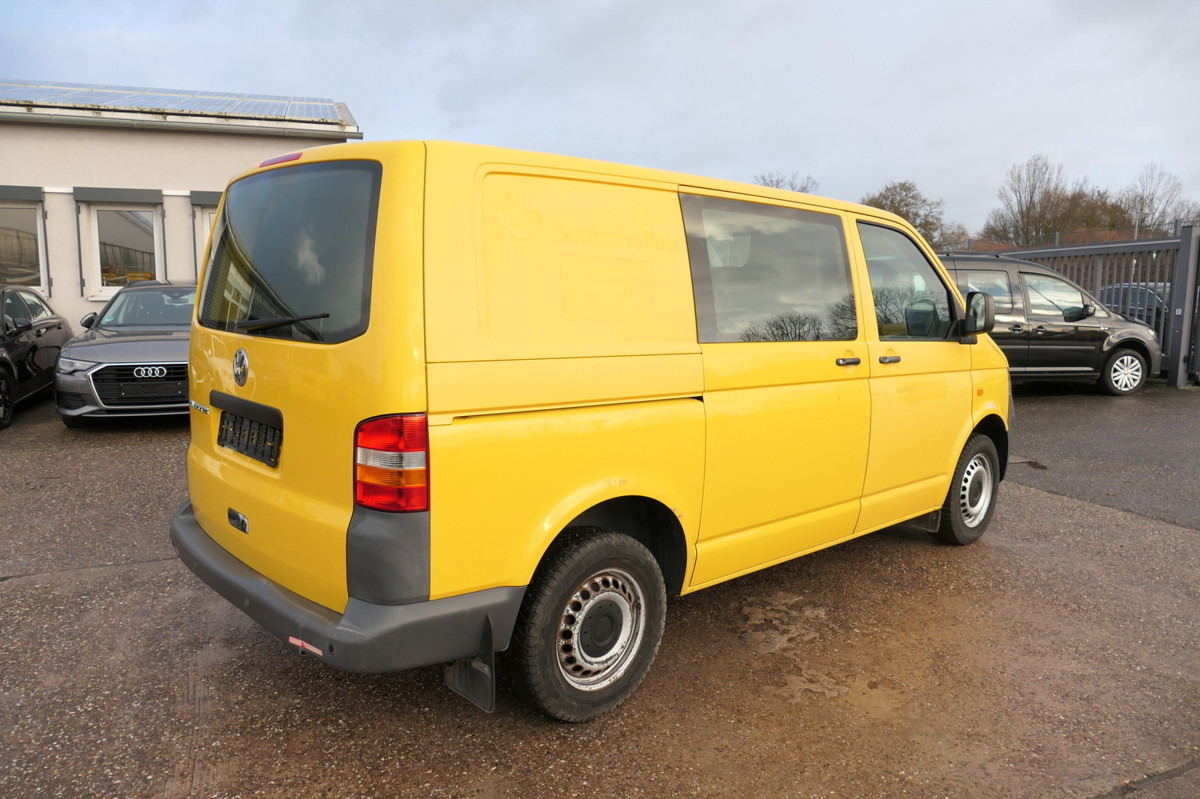 VW T5 Transporter 1.9 TDI PARKTRONIK 2xSCHIEBETÜR - Mali kombi: slika 4 VW T5 Transporter 1.9 TDI PARKTRONIK 2xSCHIEBETÜR - Mali kombi: slika 4
