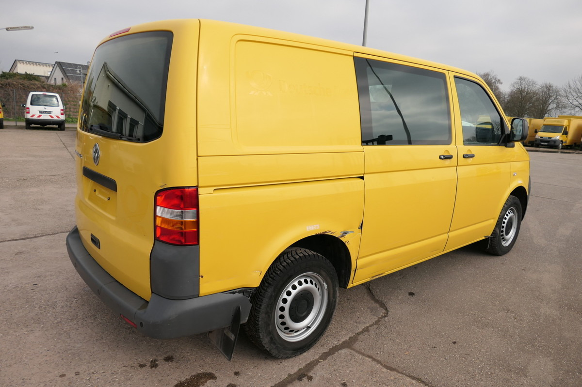 VW T5 Transporter 1.9 TDI PARKTRONIK 2xSCHIEBETÜR - Mali kombi: slika 4 VW T5 Transporter 1.9 TDI PARKTRONIK 2xSCHIEBETÜR - Mali kombi: slika 4