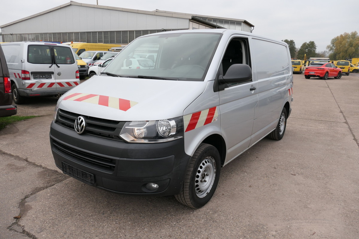 VW T5 Transporter 2.0 TDI 2-Sitzer 4 Motion AHK KLI - Mali kombi: slika 3 VW T5 Transporter 2.0 TDI 2-Sitzer 4 Motion AHK KLI - Mali kombi: slika 3
