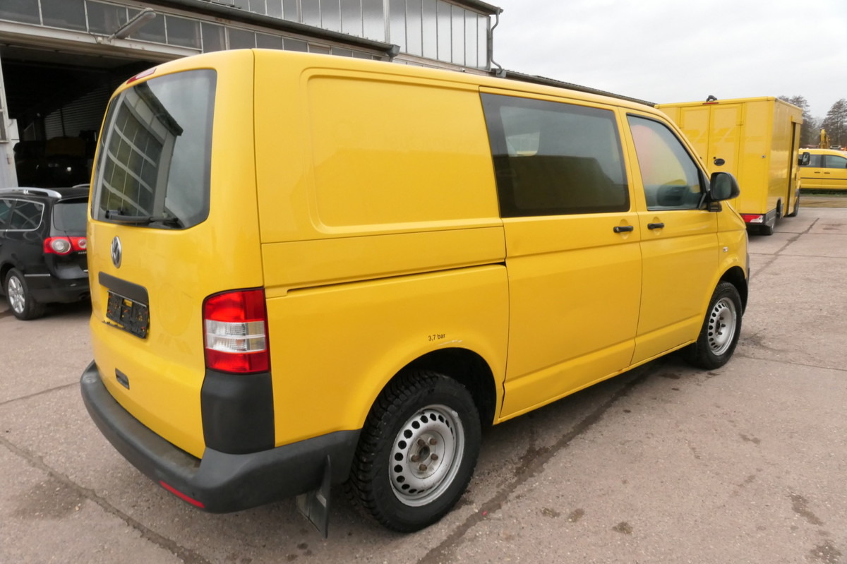 VW T5 Transporter 2.0 TDI 2-Sitzer PARKTRONIK EUR5 - Mali kombi: slika 4 VW T5 Transporter 2.0 TDI 2-Sitzer PARKTRONIK EUR5 - Mali kombi: slika 4
