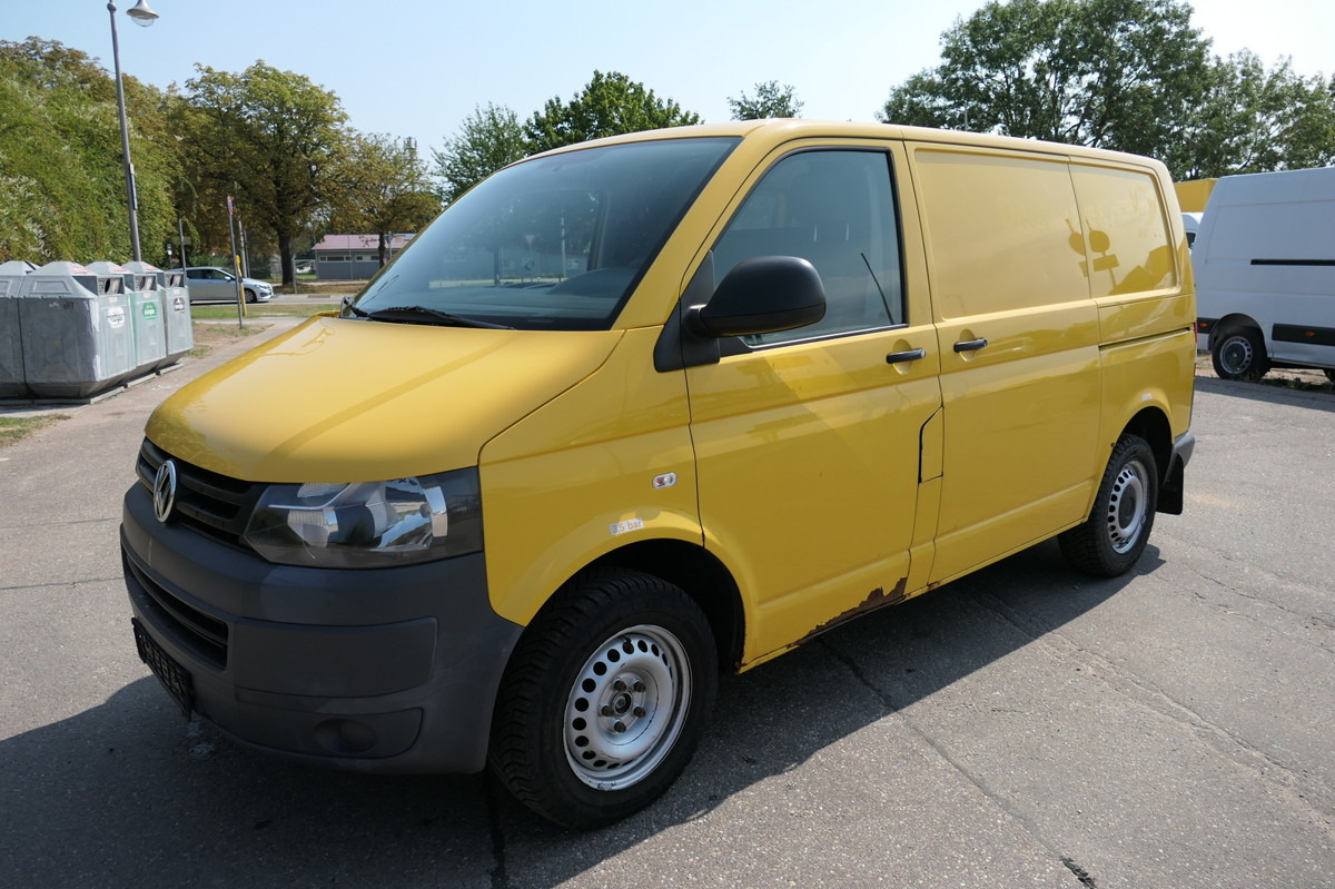 VW T5 Transporter 2.0 TDI 2xSCHIEBETÜR PARKTRONIK E - Mali kombi: slika 1 VW T5 Transporter 2.0 TDI 2xSCHIEBETÜR PARKTRONIK E - Mali kombi: slika 1