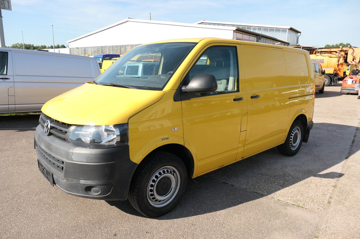 VW T5 Transporter 2.0 TDI COC - Mali kombi: slika 3 VW T5 Transporter 2.0 TDI COC - Mali kombi: slika 3