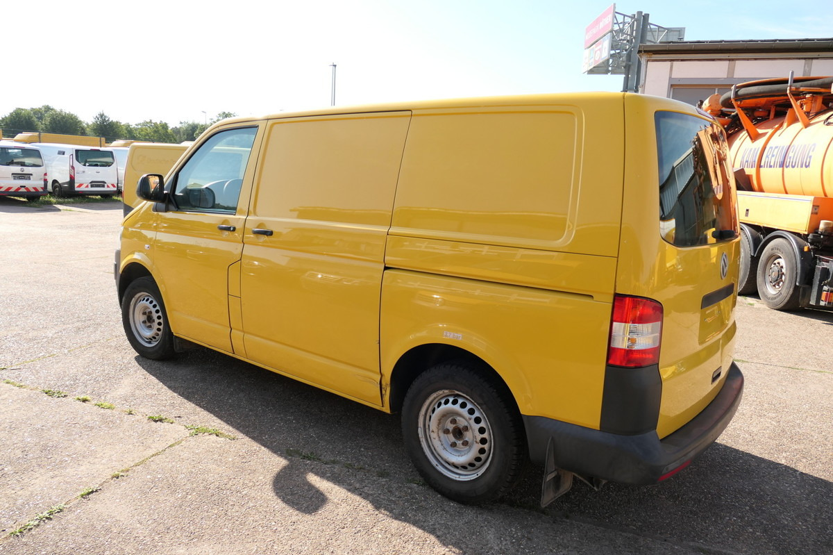 VW T5 Transporter 2.0 TDI EURO-5 CoC 2xSCHIEBETÜR P - Mali kombi: slika 5 VW T5 Transporter 2.0 TDI EURO-5 CoC 2xSCHIEBETÜR P - Mali kombi: slika 5