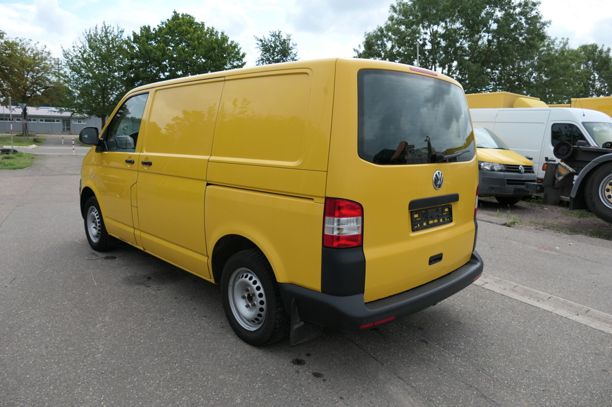 VW T5 Transporter 2.0 TDI EURO-5 CoC 2xSCHIEBETÜR P - Mali kombi: slika 4 VW T5 Transporter 2.0 TDI EURO-5 CoC 2xSCHIEBETÜR P - Mali kombi: slika 4