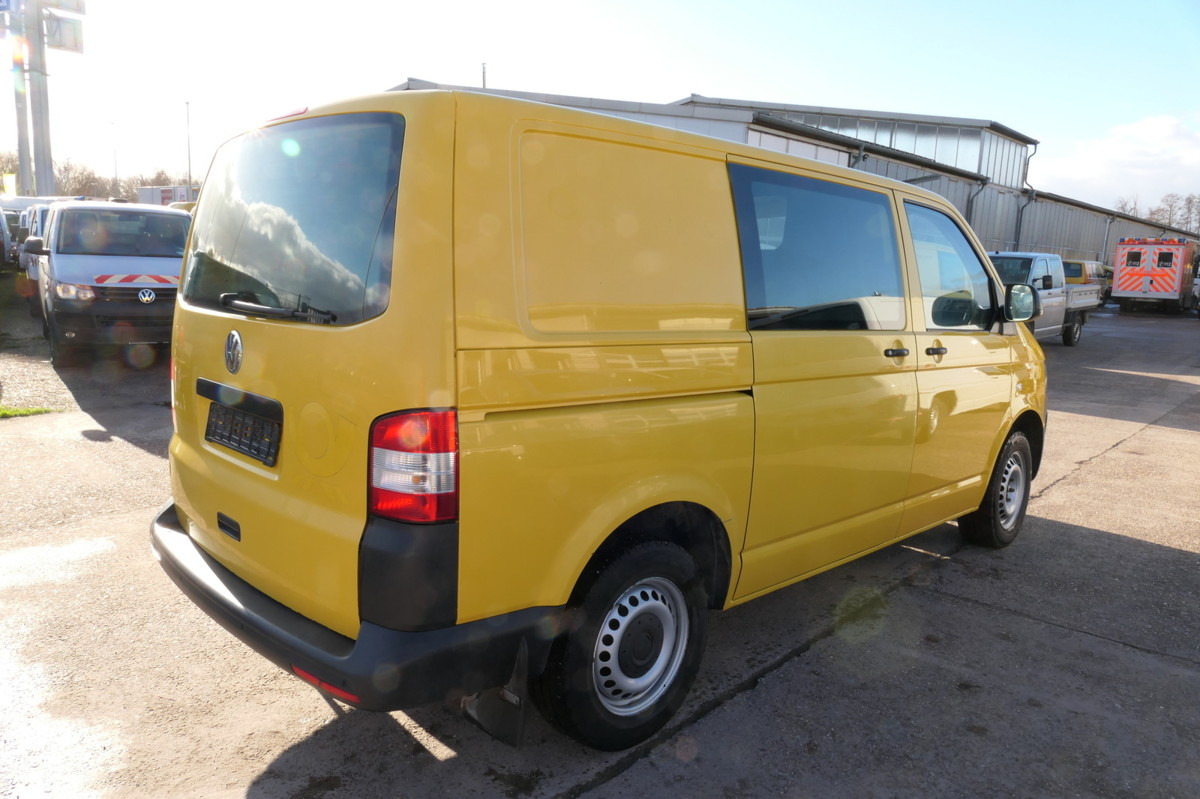 VW T5 Transporter 2.0 TDI EURO-5 CoC PARKTRONIK - Mali kombi: slika 4 VW T5 Transporter 2.0 TDI EURO-5 CoC PARKTRONIK - Mali kombi: slika 4
