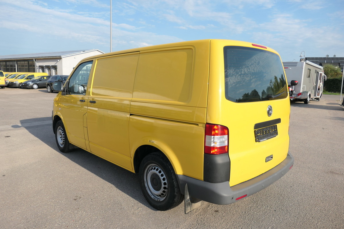 VW T5 Transporter 2.0 TDI PARKTRONIK 2xSCHIEBETÜR - Mali kombi: slika 5 VW T5 Transporter 2.0 TDI PARKTRONIK 2xSCHIEBETÜR - Mali kombi: slika 5