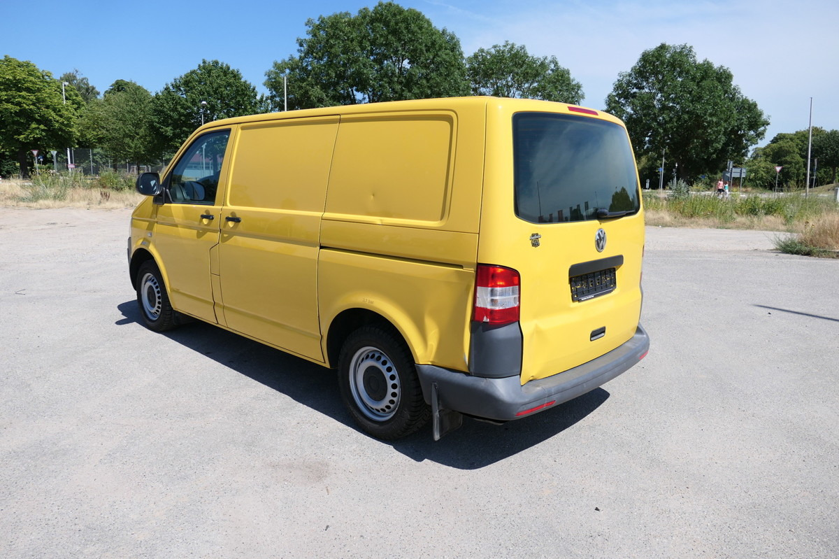 VW T5 Transporter 2.0 TDI PARKTRONIK EURO-5 2xSCHIE - Mali kombi: slika 5 VW T5 Transporter 2.0 TDI PARKTRONIK EURO-5 2xSCHIE - Mali kombi: slika 5