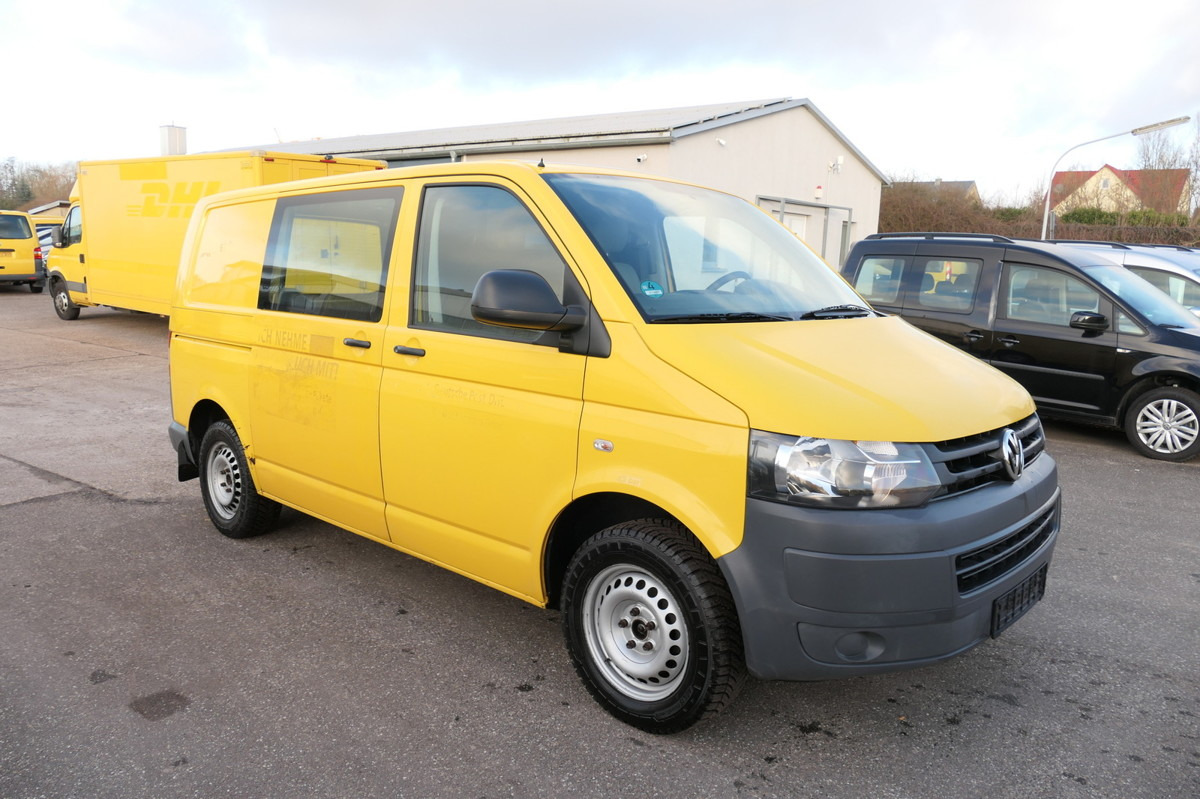 VW T5 Transporter 2.0 TDI PARKTRONIK EURO-5 2xSCHIE - Mali kombi: slika 3 VW T5 Transporter 2.0 TDI PARKTRONIK EURO-5 2xSCHIE - Mali kombi: slika 3