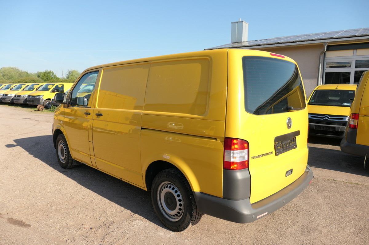 VW T5 Transporter 2.0 TDI PARKTRONIK EURO-5 2xSCHIE - Mali kombi: slika 5 VW T5 Transporter 2.0 TDI PARKTRONIK EURO-5 2xSCHIE - Mali kombi: slika 5
