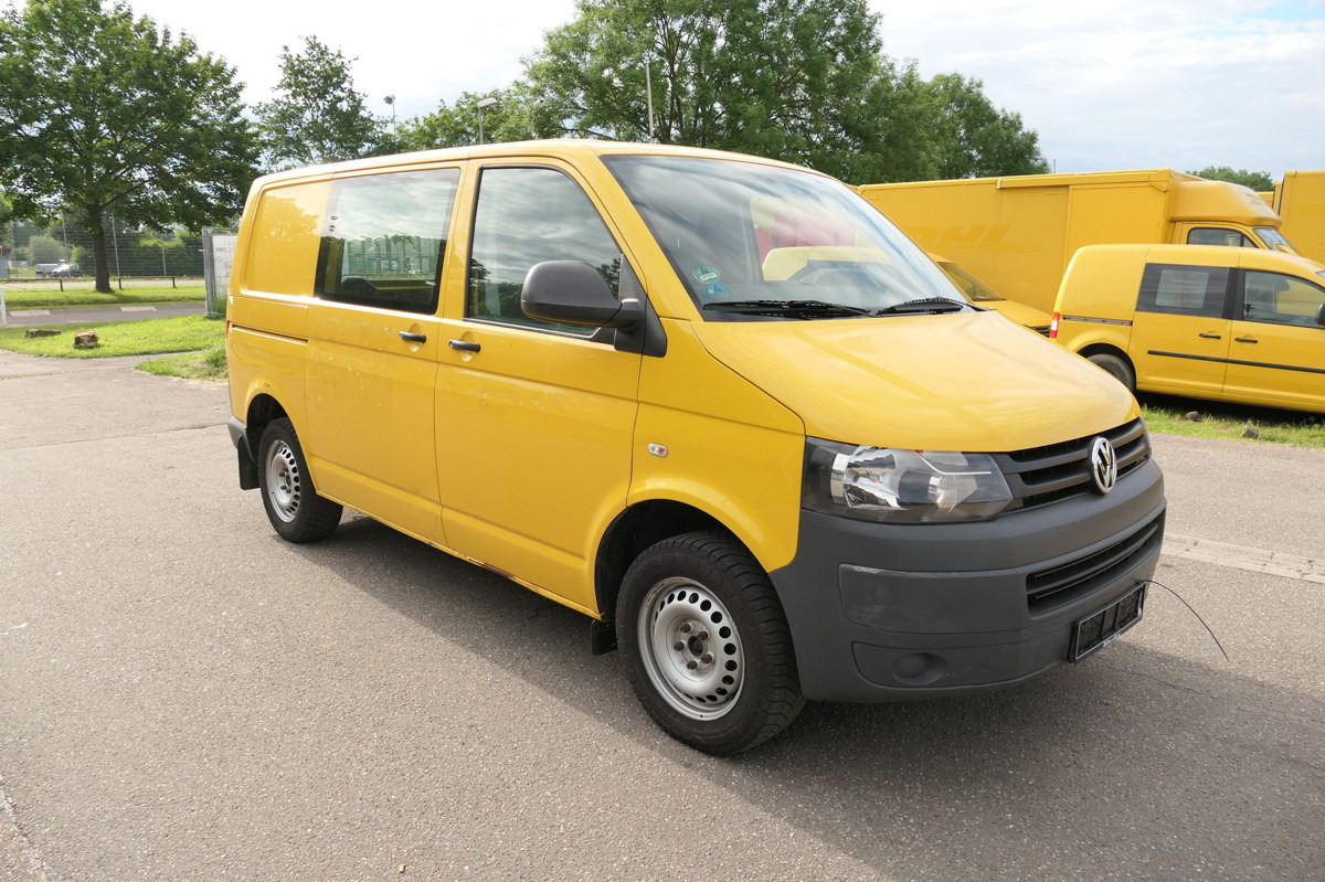 VW T5 Transporter 2.0 TDI PARKTRONIK EURO-5 2xSCHIE - Mali kombi: slika 2 VW T5 Transporter 2.0 TDI PARKTRONIK EURO-5 2xSCHIE - Mali kombi: slika 2