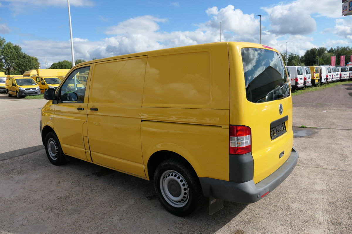 VW T5 Transporter 2.0 TDI PARKTRONIK EURO-5 2xSCHIE - Mali kombi: slika 4 VW T5 Transporter 2.0 TDI PARKTRONIK EURO-5 2xSCHIE - Mali kombi: slika 4