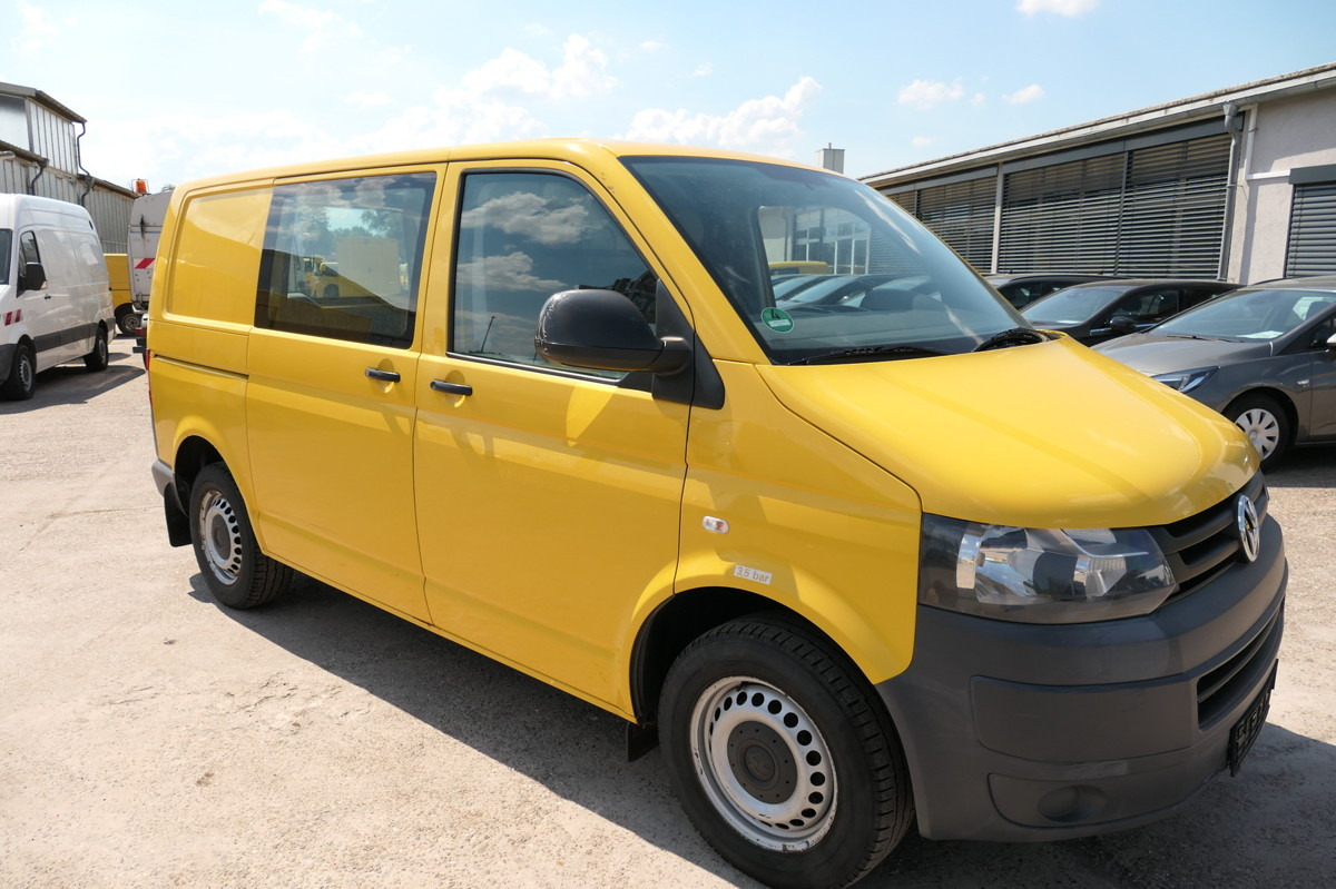 VW T5 Transporter 2.0 TDI PARKTRONIK EURO-5 2xSCHIE - Mali kombi: slika 2 VW T5 Transporter 2.0 TDI PARKTRONIK EURO-5 2xSCHIE - Mali kombi: slika 2