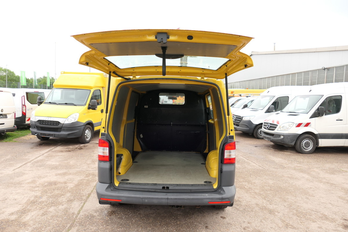 VW T5 Transporter 2.0 TDI PARKTRONIK EURO-5 2xSCHIE - Mali kombi: slika 5 VW T5 Transporter 2.0 TDI PARKTRONIK EURO-5 2xSCHIE - Mali kombi: slika 5