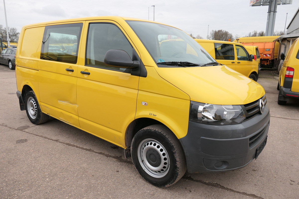 VW T5 Transporter 2.0 TDI PARKTRONIK EURO-5 2xSCHIE - Mali kombi: slika 3 VW T5 Transporter 2.0 TDI PARKTRONIK EURO-5 2xSCHIE - Mali kombi: slika 3
