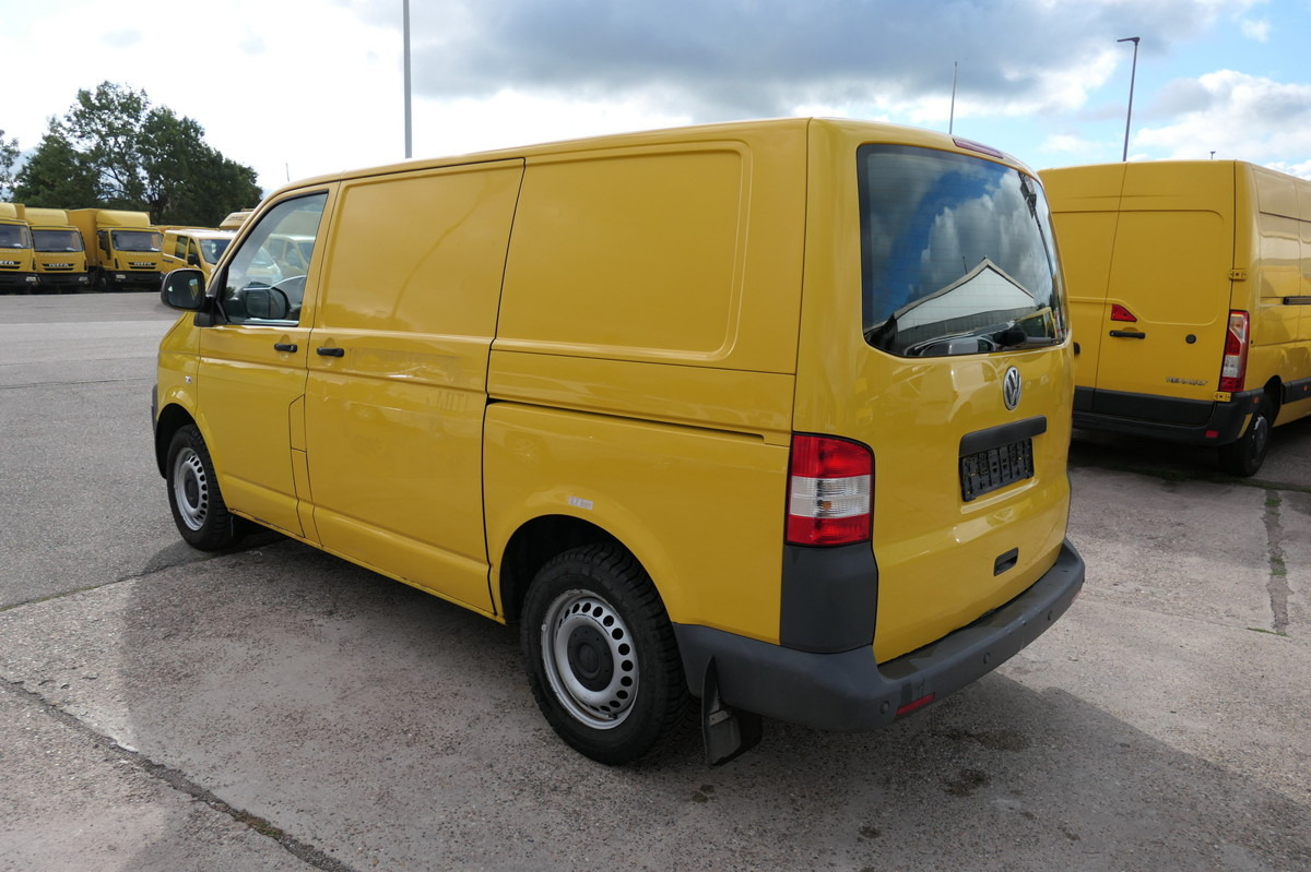 VW T5 Transporter 2.0 TDI PARKTRONIK EURO-5 2xSCHIE - Mali kombi: slika 4 VW T5 Transporter 2.0 TDI PARKTRONIK EURO-5 2xSCHIE - Mali kombi: slika 4