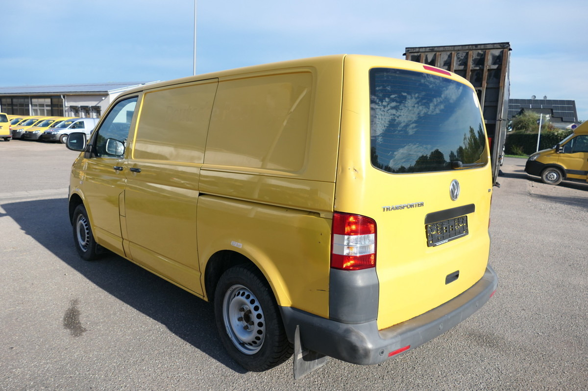 VW T5 Transporter 2.0 TDI PARKTRONIK EURO-5 2xSCHIE - Mali kombi: slika 5 VW T5 Transporter 2.0 TDI PARKTRONIK EURO-5 2xSCHIE - Mali kombi: slika 5