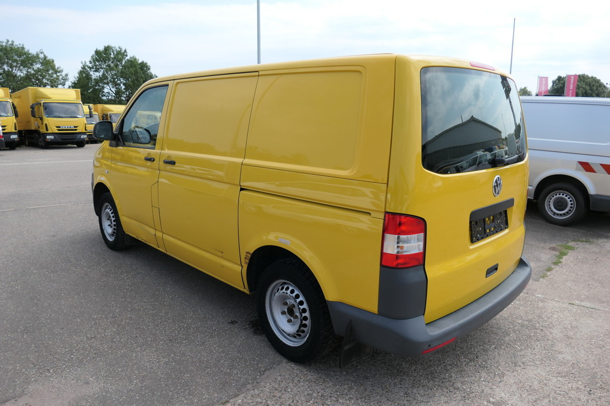 VW T5 Transporter 2.0 TDI PARKTRONIK EURO5 2xSCHIEB - Mali kombi: slika 4 VW T5 Transporter 2.0 TDI PARKTRONIK EURO5 2xSCHIEB - Mali kombi: slika 4