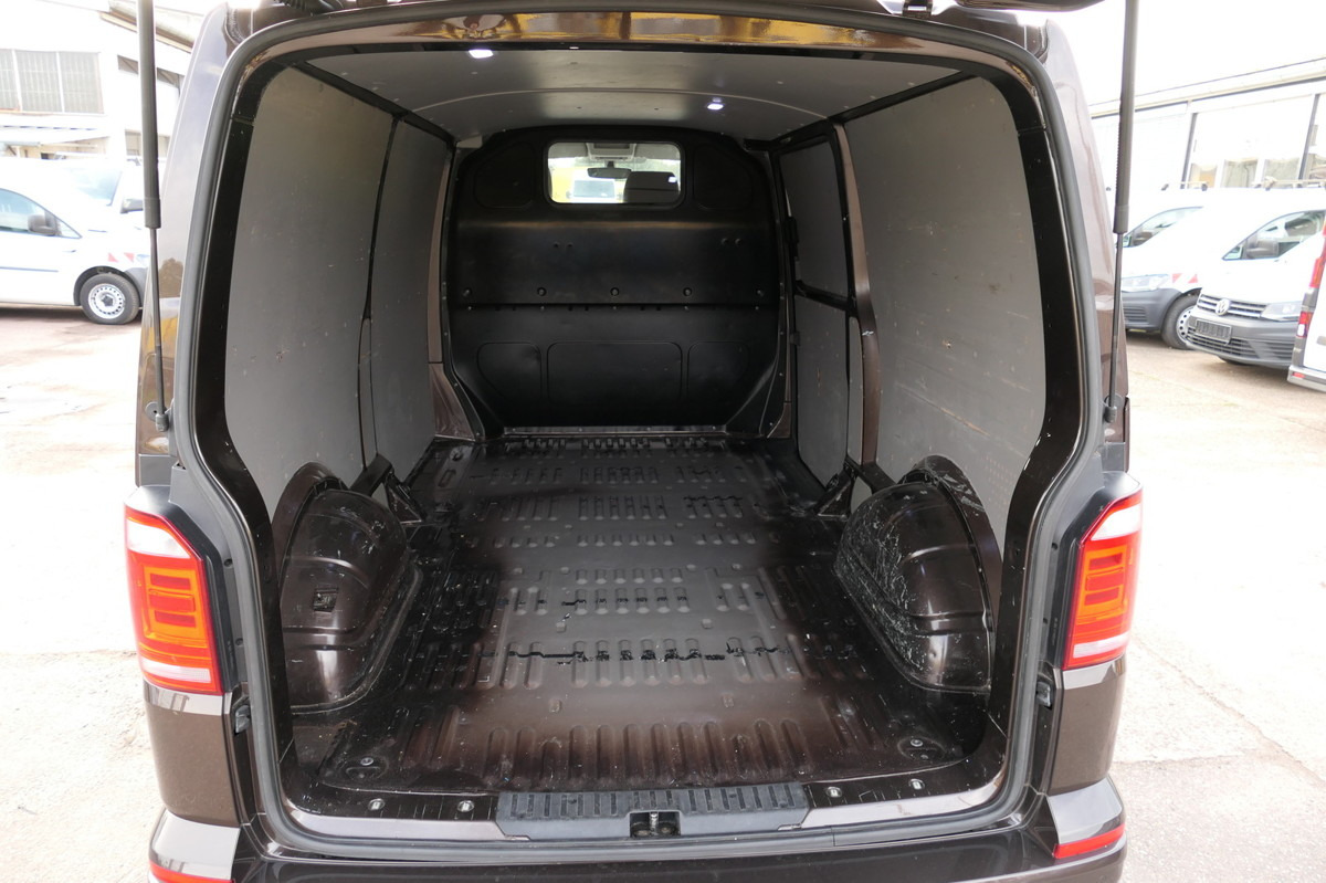 Mali kombi VW T6 2.0 TDI Lang Klima AHK Standheizung 3-Sitzer: slika 8