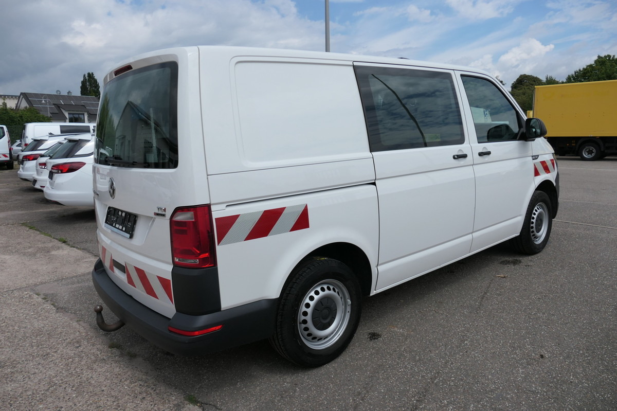 VW T6 Transporter 2.0 TDI 4Motion 3Sitzer KLIMA AHK - Mali kombi: slika 4 VW T6 Transporter 2.0 TDI 4Motion 3Sitzer KLIMA AHK - Mali kombi: slika 4