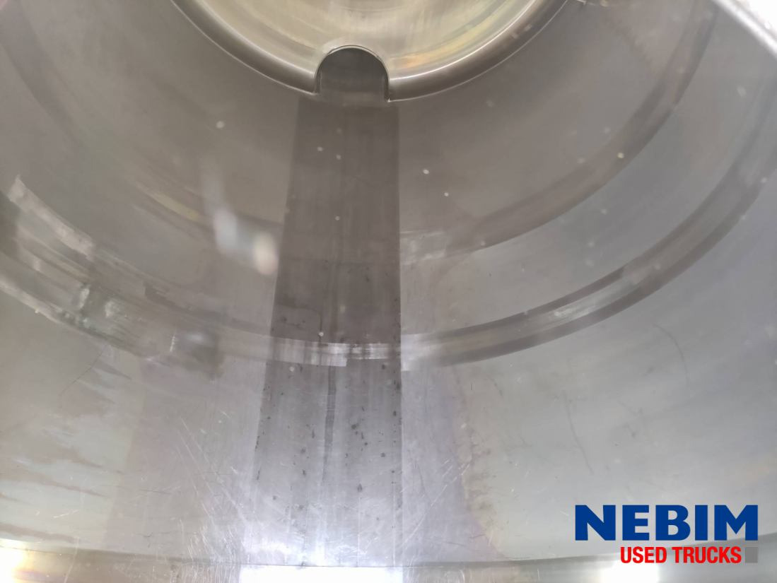 Burg BPO 12-27 Z - Tank 26.165 Ltr - Poluprikolica cisterna: slika 3 Burg BPO 12-27 Z - Tank 26.165 Ltr - Poluprikolica cisterna: slika 3