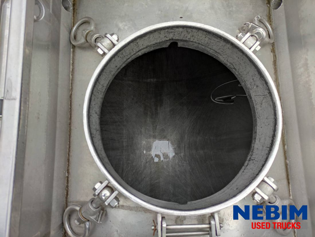 Dijkstra Drvoc16-24/11-24 - 1 comp. 31.100 Ltr. - Poluprikolica cisterna: slika 3 Dijkstra Drvoc16-24/11-24 - 1 comp. 31.100 Ltr. - Poluprikolica cisterna: slika 3