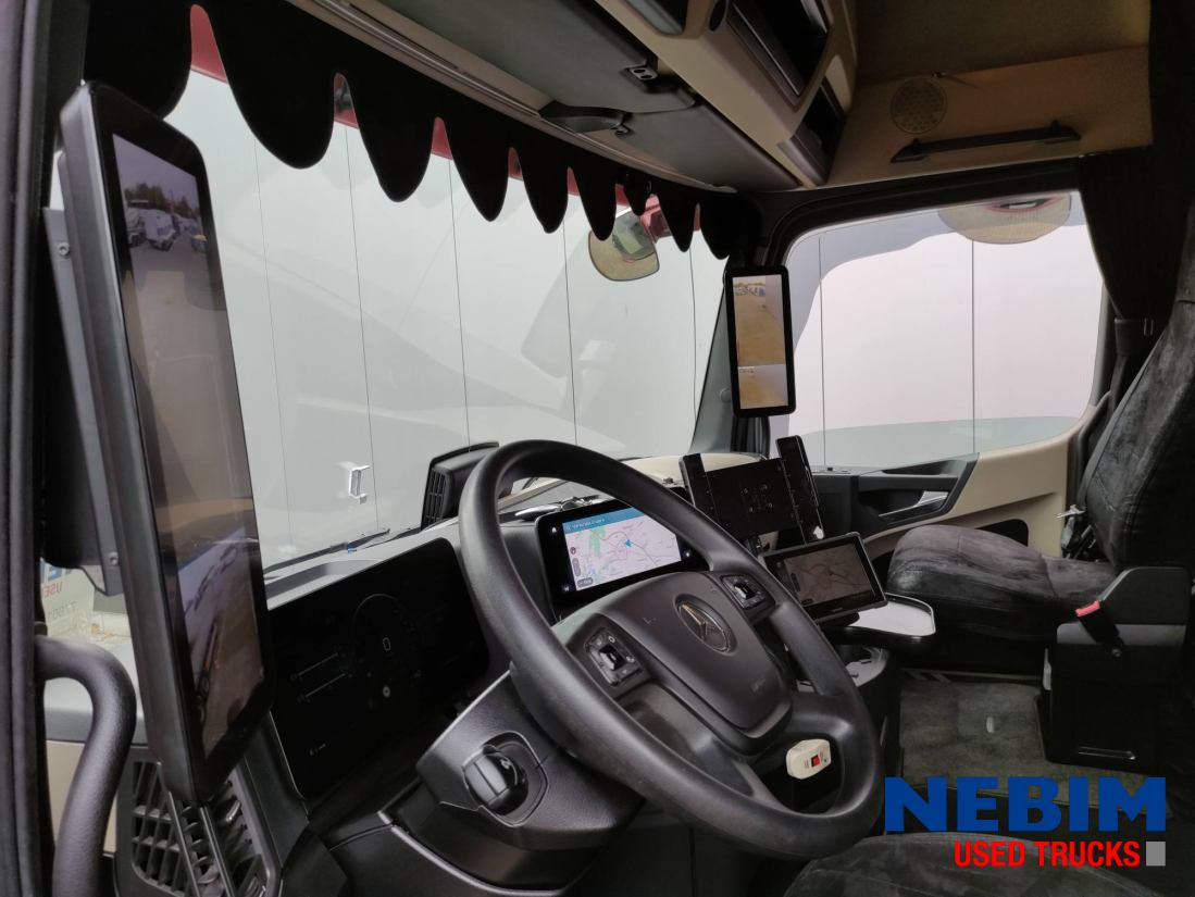 Mercedes-Benz Actros 1843 LS - Mirror Camera - Top Condition - Tegljač: slika 5 Mercedes-Benz Actros 1843 LS - Mirror Camera - Top Condition - Tegljač: slika 5