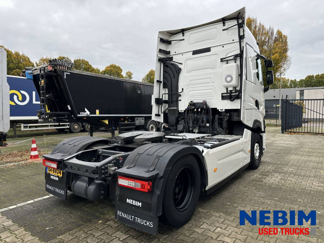 Renault T HIGH 520 4x2 - Parking Airco - Tegljač: slika 2 Renault T HIGH 520 4x2 - Parking Airco - Tegljač: slika 2