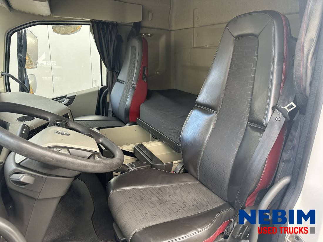 Volvo FH 420 4X2 - 587.750km - Tegljač: slika 3 Volvo FH 420 4X2 - 587.750km - Tegljač: slika 3