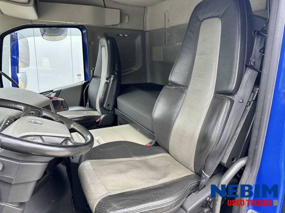 Volvo FH 500 4X2 Full AIR - NEW Tacho - Dynamic Steering - I-Park Cool - Tegljač: slika 3 Volvo FH 500 4X2 Full AIR - NEW Tacho - Dynamic Steering - I-Park Cool - Tegljač: slika 3