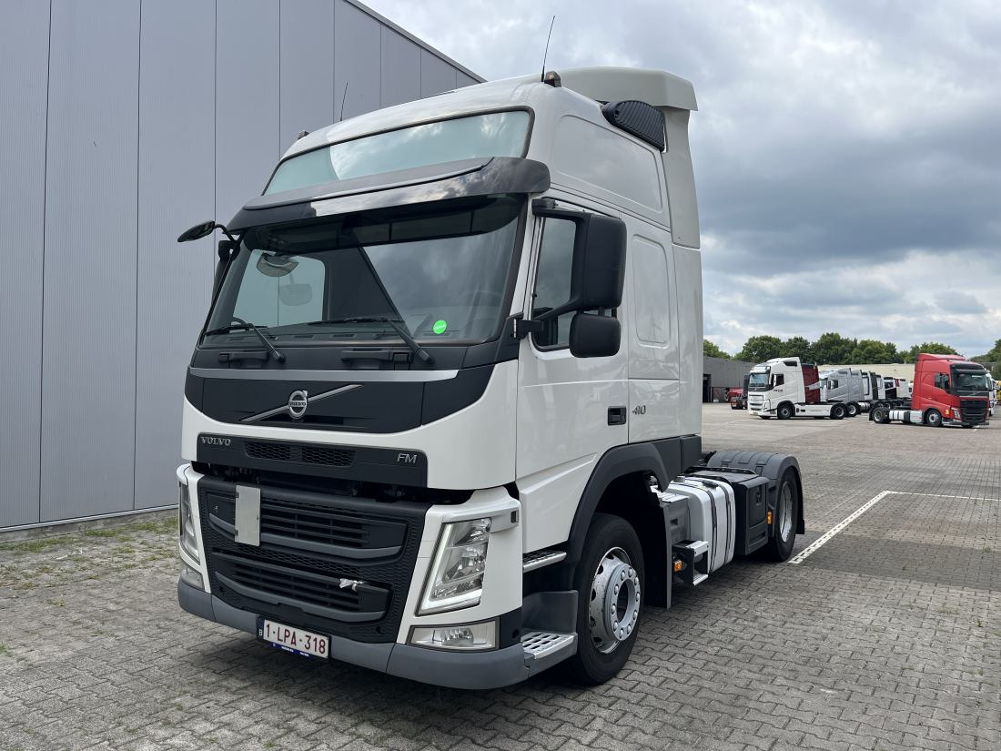 Volvo FM 410 Euro 6 Globetrotter LXL - Only 310.029 km Dynamic Steering - Tegljač: slika 1 Volvo FM 410 Euro 6 Globetrotter LXL - Only 310.029 km Dynamic Steering - Tegljač: slika 1