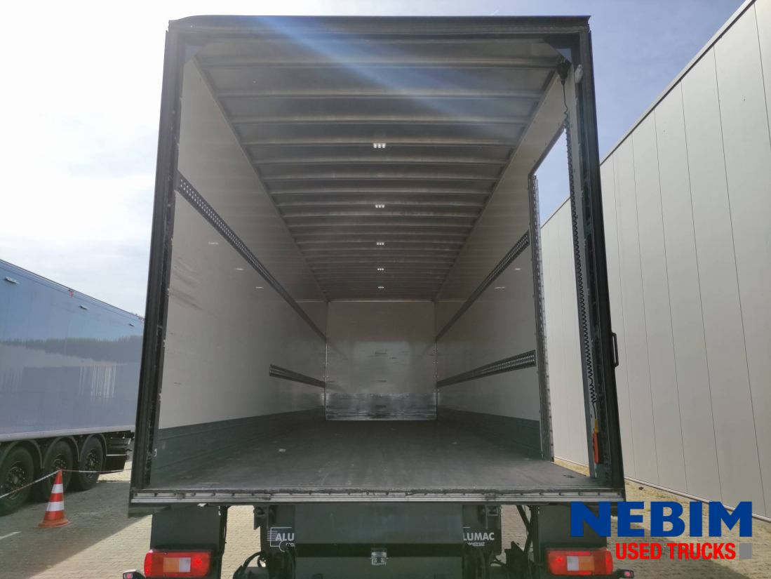 Volvo FE 280 4X2 - 214.632Km - DH 2000Kg Lift - Kamion sa zatvorenim sandukom: slika 3 Volvo FE 280 4X2 - 214.632Km - DH 2000Kg Lift - Kamion sa zatvorenim sandukom: slika 3