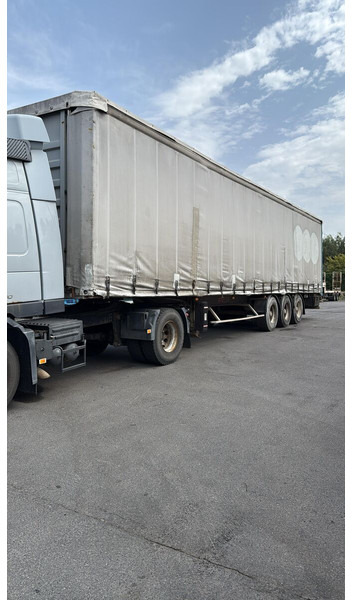 Fruehauf - Poluprikolica sa ceradom: slika 1 Fruehauf - Poluprikolica sa ceradom: slika 1