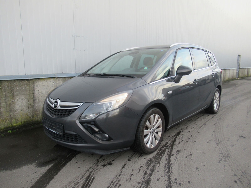 Opel Zafira Touren - Automobil: slika 1 Opel Zafira Touren - Automobil: slika 1