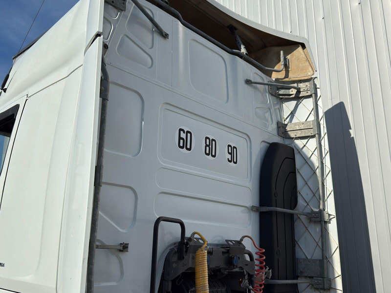 Tegljač Renault Premium 460: slika 17