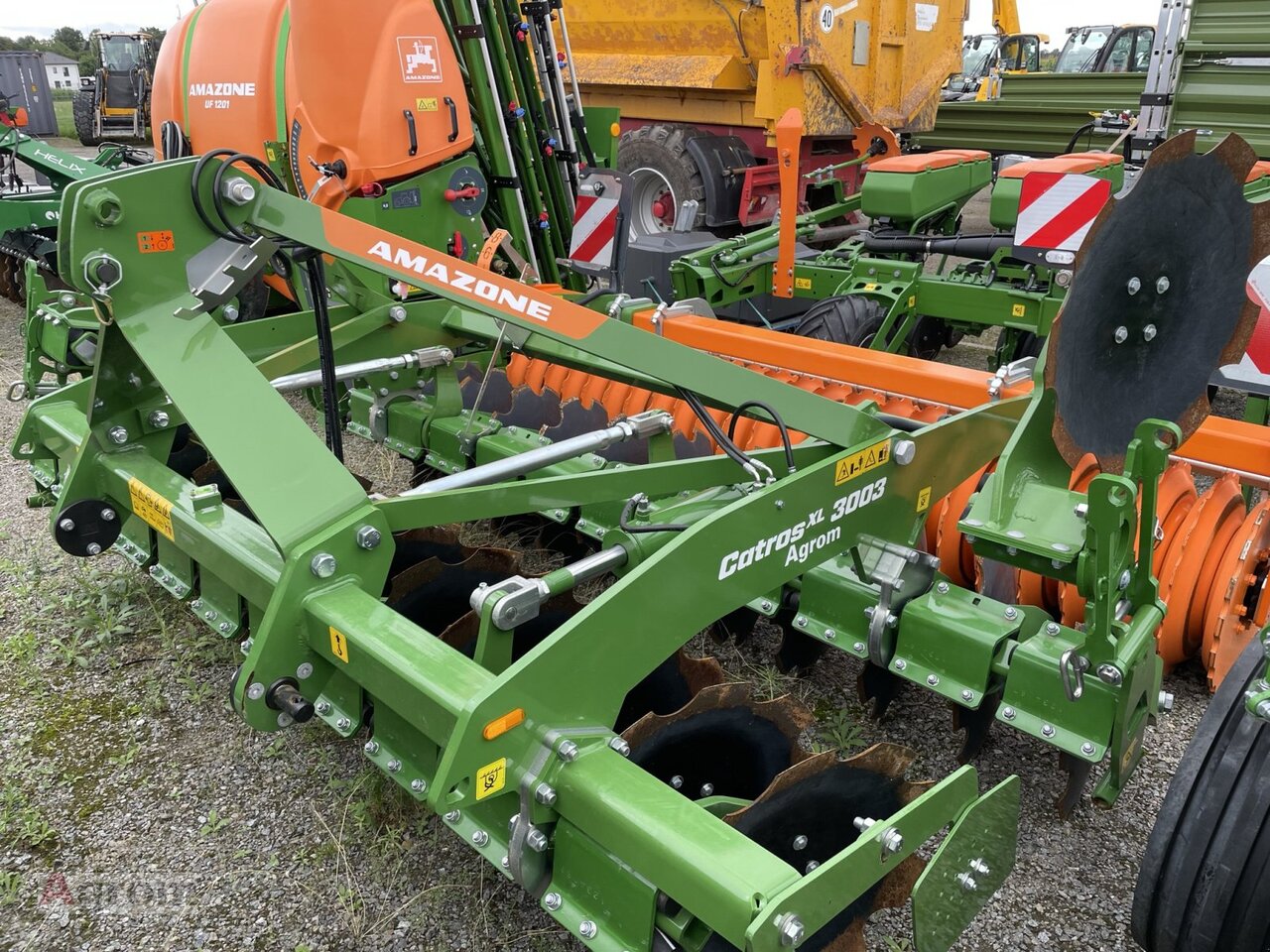 Amazone CatrosXL 3003 - Tanjirača: slika 2 Amazone CatrosXL 3003 - Tanjirača: slika 2