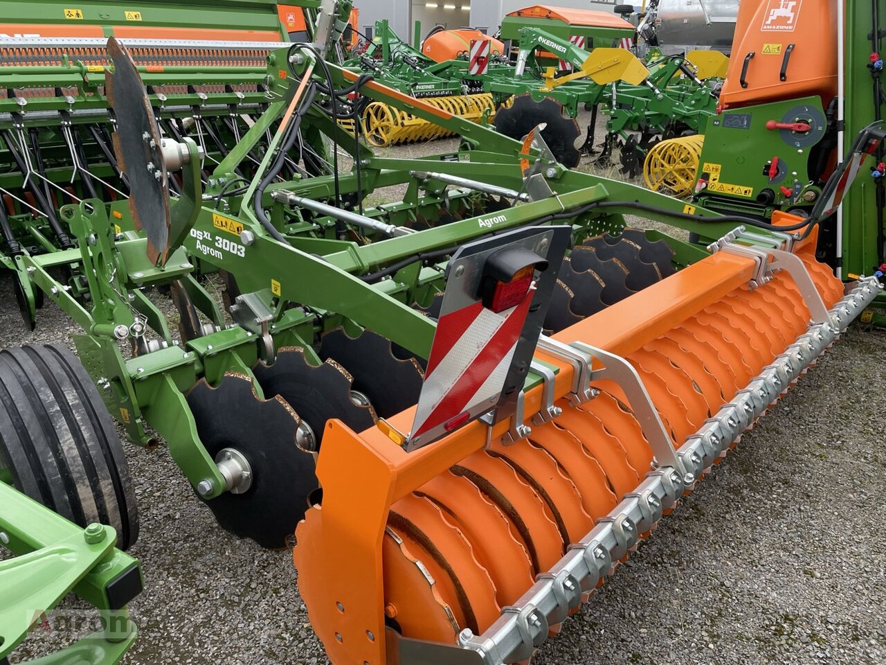 Amazone CatrosXL 3003 - Tanjirača: slika 4 Amazone CatrosXL 3003 - Tanjirača: slika 4