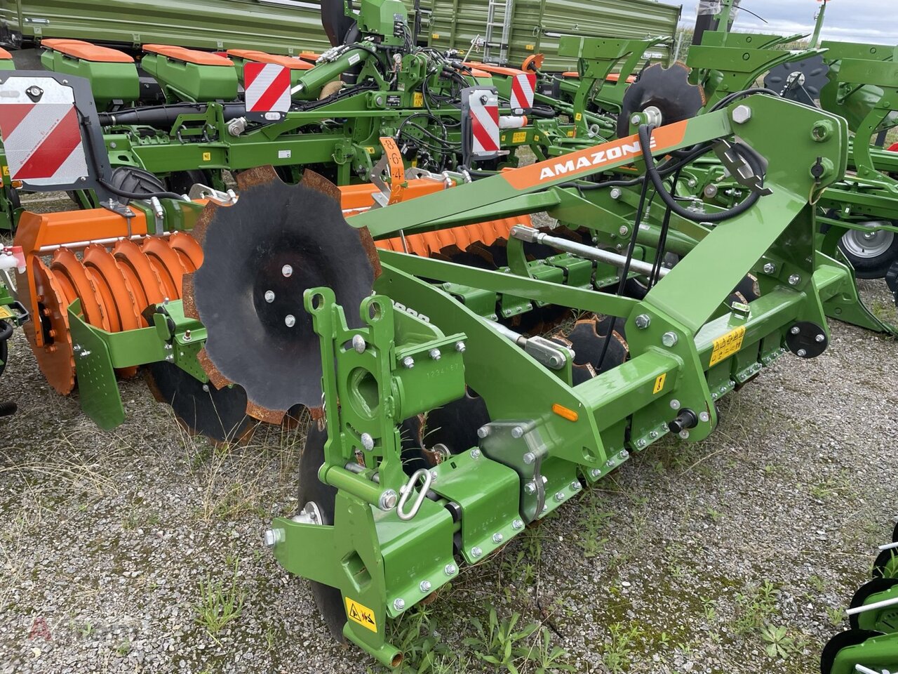 Amazone CatrosXL 3003 - Tanjirača: slika 1 Amazone CatrosXL 3003 - Tanjirača: slika 1