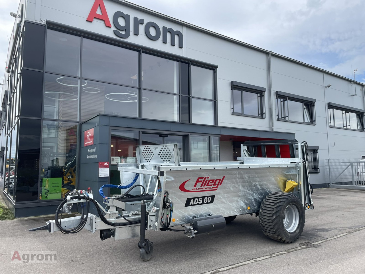 Fliegl ADS 60 - Rasipač prirodnog đubirva: slika 1 Fliegl ADS 60 - Rasipač prirodnog đubirva: slika 1