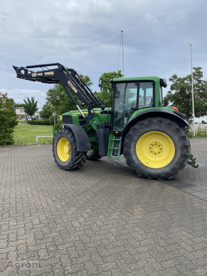 John Deere 6930 Premium - Traktor: slika 3 John Deere 6930 Premium - Traktor: slika 3