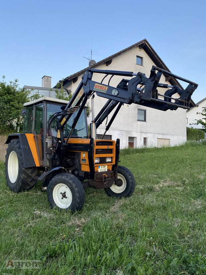 Renault 651 - Traktor: slika 1 Renault 651 - Traktor: slika 1
