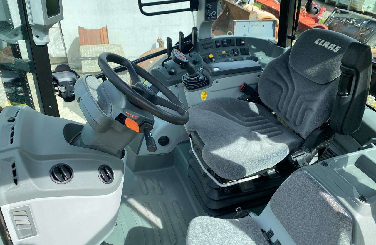 Claas Arion 440 su Claaas front.kr. - Traktor: slika 5 Claas Arion 440 su Claaas front.kr. - Traktor: slika 5
