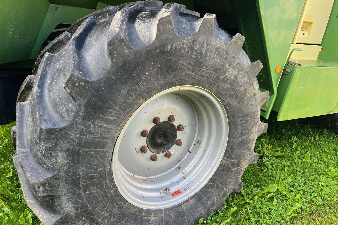 Krone BIG X650 - Kombajn za stočnu hranu: slika 4 Krone BIG X650 - Kombajn za stočnu hranu: slika 4