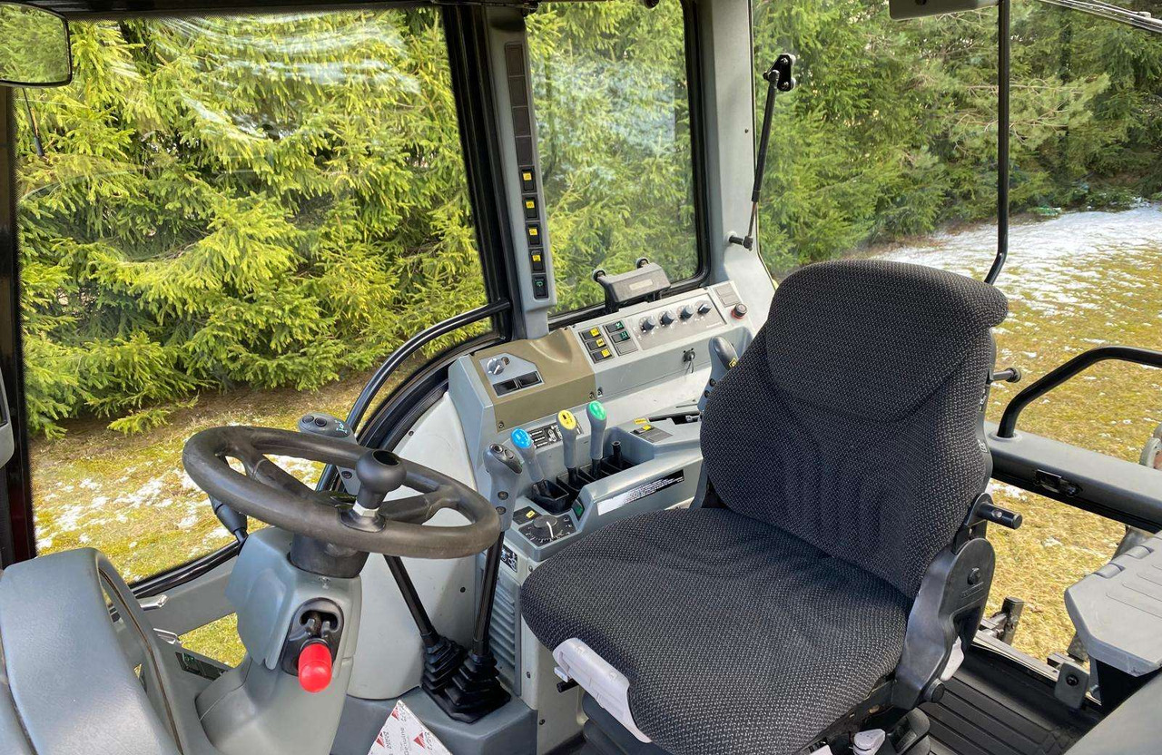 Valtra T160 - Traktor: slika 4 Valtra T160 - Traktor: slika 4
