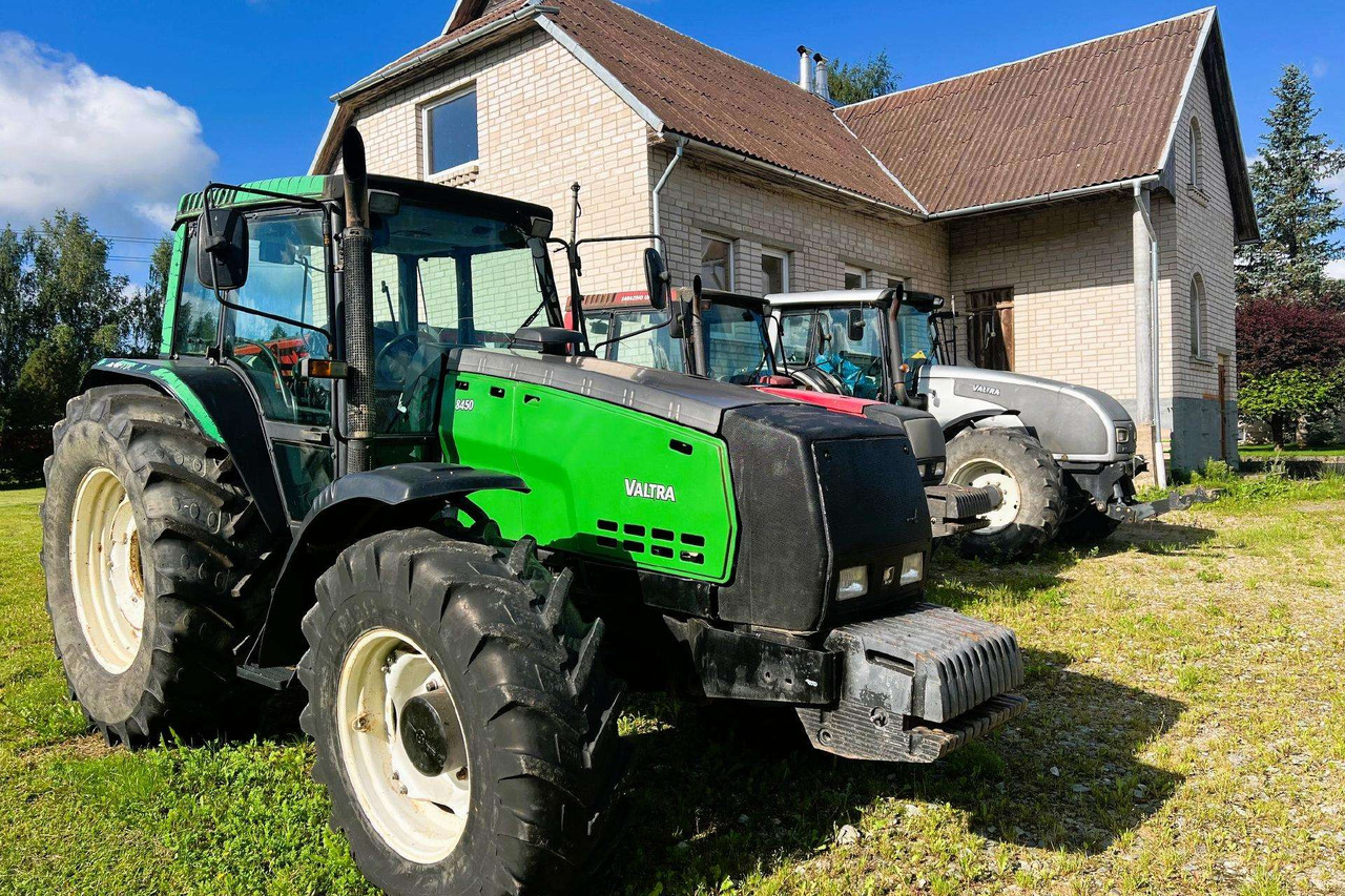 Valtra Valmet 8450 Mega - Traktor: slika 2 Valtra Valmet 8450 Mega - Traktor: slika 2