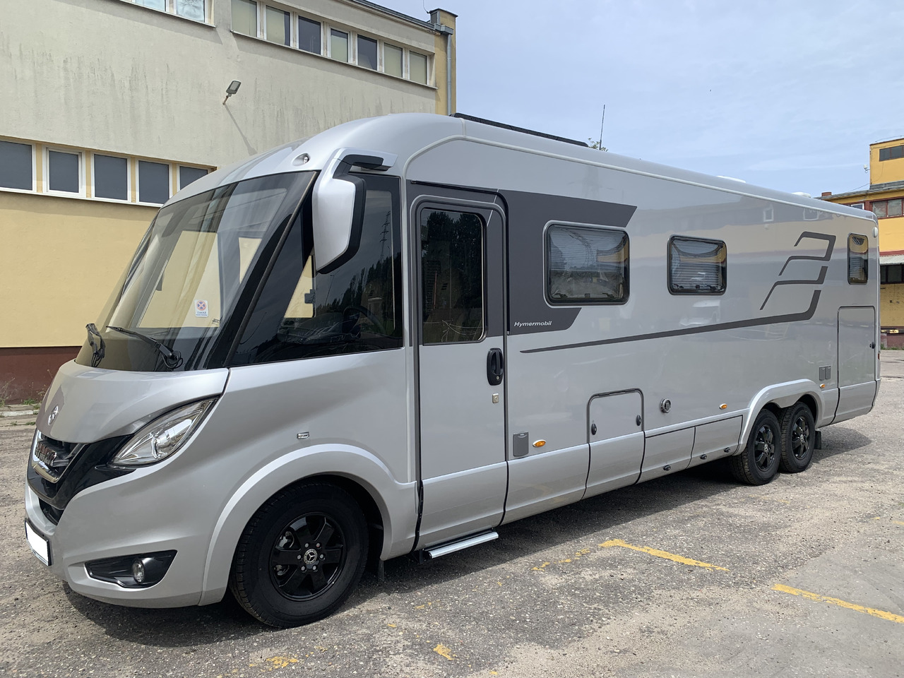 HYMER BLM -I 880 - Integrisani kamper: slika 1 HYMER BLM -I 880 - Integrisani kamper: slika 1