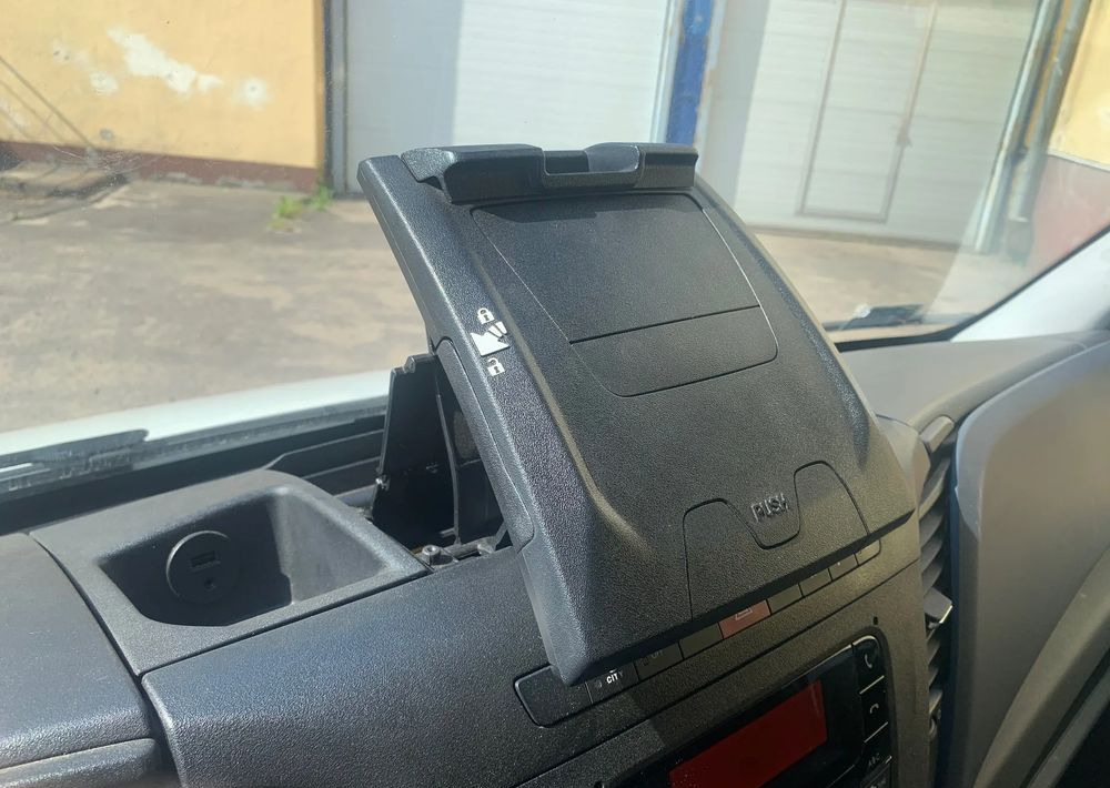 Furgon Iveco DAILY: slika 10