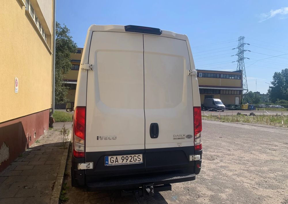 Furgon Iveco DAILY: slika 12