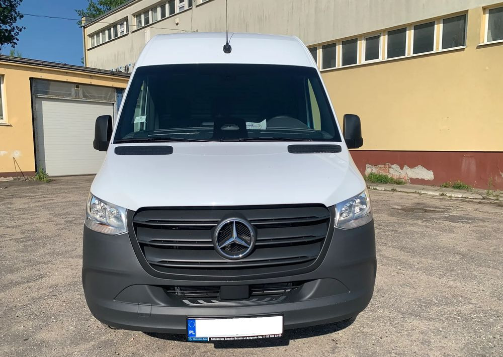 Mercedes-Benz SPRINTER 317 CDI Furgon PRO - Furgon: slika 2 Mercedes-Benz SPRINTER 317 CDI Furgon PRO - Furgon: slika 2