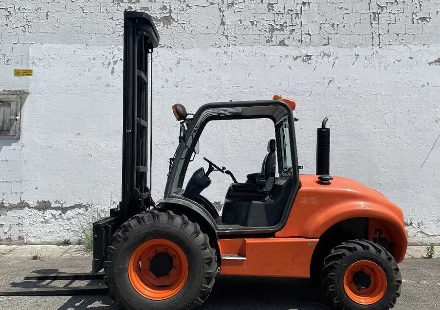 Ausa C 350 H X4 (4400 ore) - Terenski viljuškar: slika 2 Ausa C 350 H X4 (4400 ore) - Terenski viljuškar: slika 2